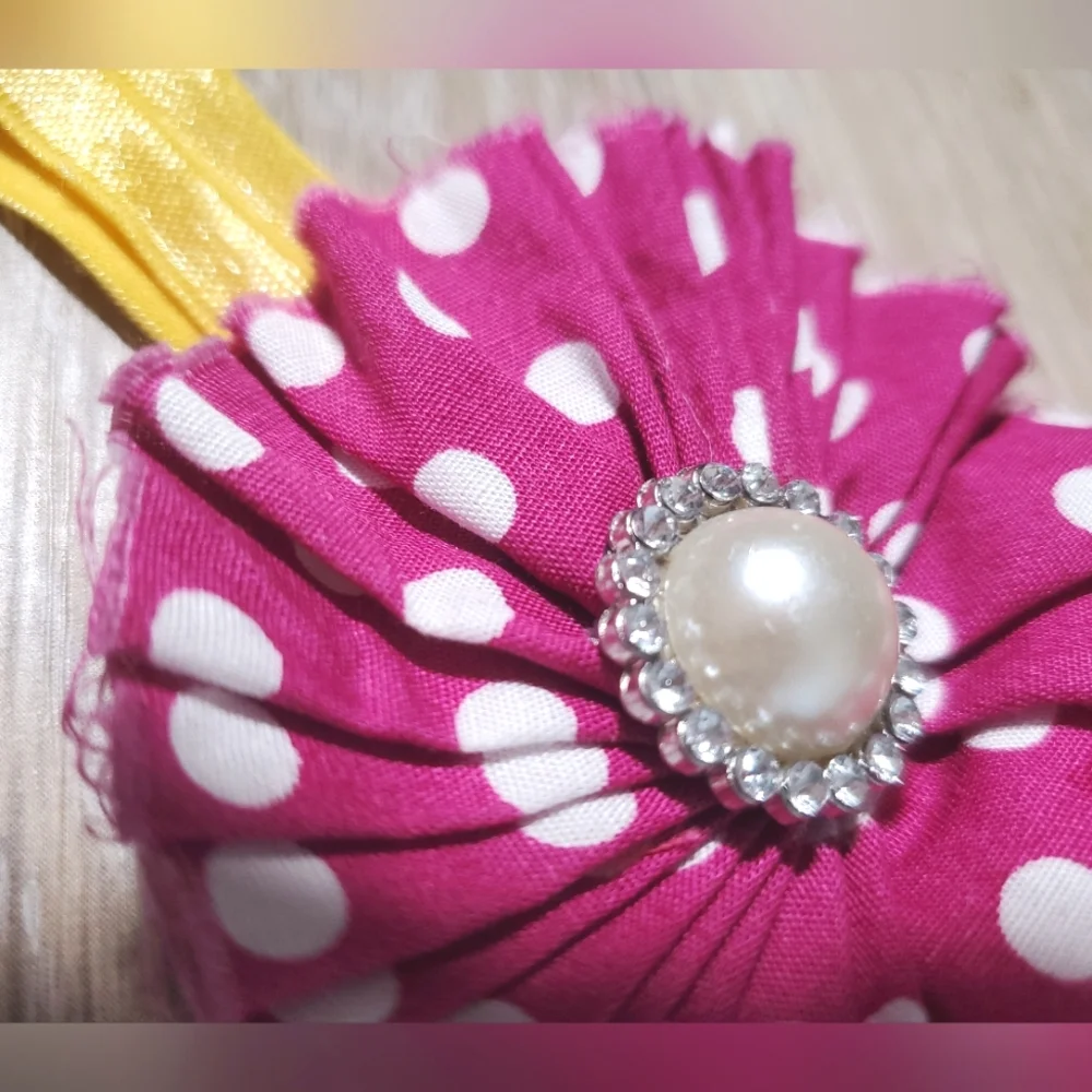 Floral, pearl stretchy headband hair bow pink fuscia white yellow Size Toddler +